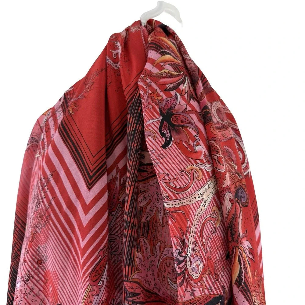 Gottex Silk Scarf Shawl Womens One Size Red Floral Square 55x55 Wrap Foulard NWT